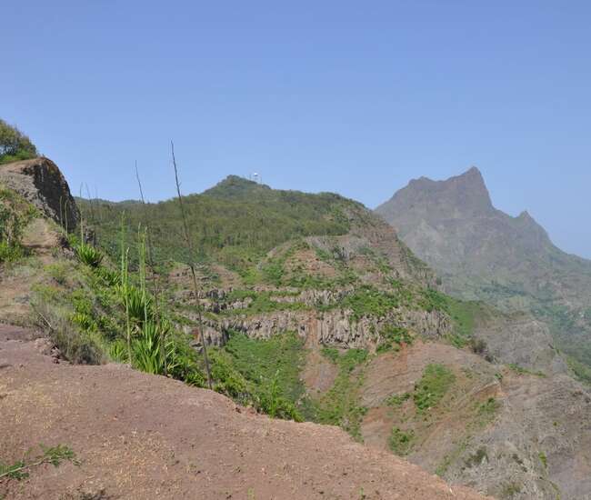 Kapverdische Hauptinsel Santiago Blick zum Monte Txota und Pico Antonia